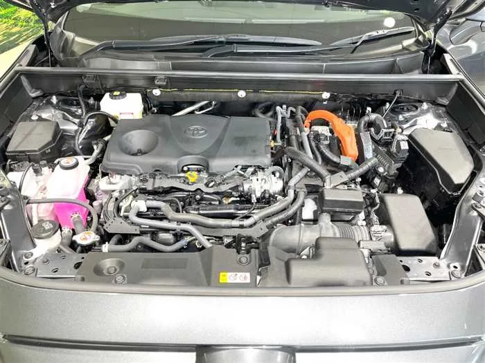 Toyota RAV4 2024 — миниатюра 2