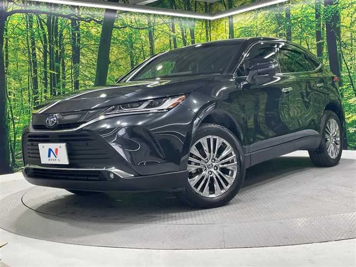 Toyota Harrier Hybrid 2024 — фото 1, купить с доставкой в Москву