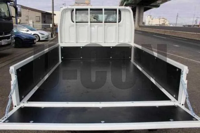 Mitsubishi Fuso Canter 2026 — миниатюра 3