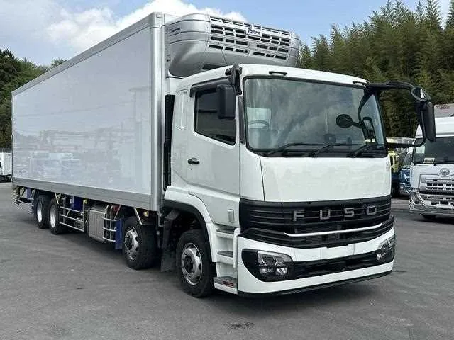 Mitsubishi Fuso Super Great 2025 — миниатюра 5