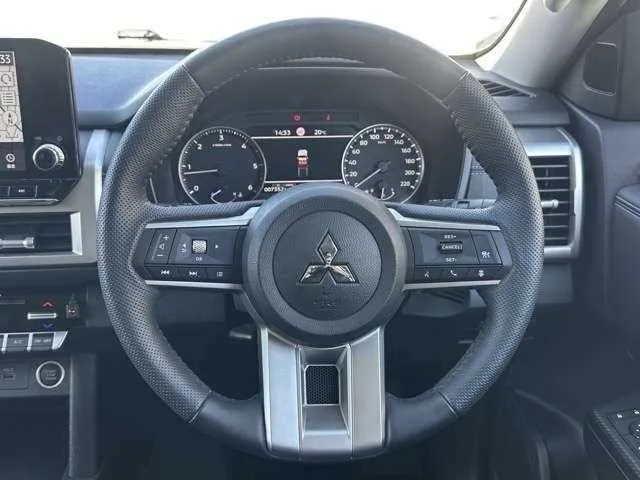 Mitsubishi TRITON 2024 — миниатюра 5