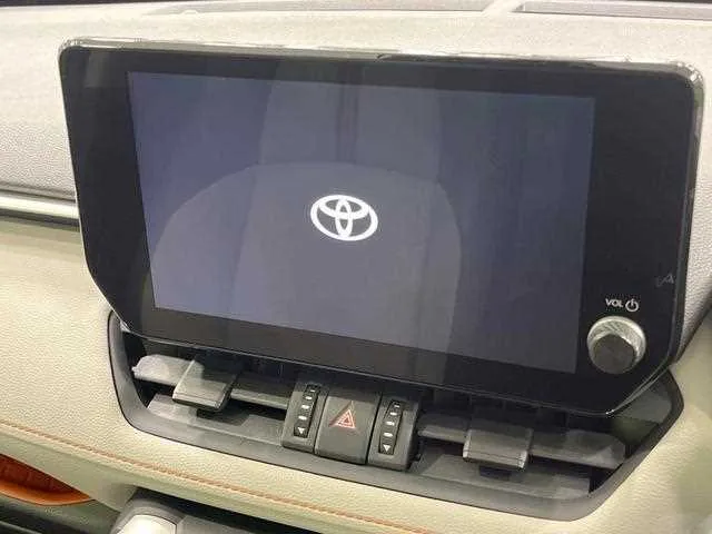 Toyota RAV4 2022 — миниатюра 4