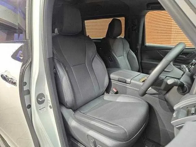 Toyota Alphard G Z 2023 — миниатюра 5