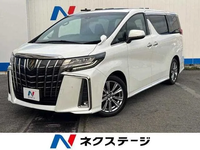 Toyota Alphard G 2022 — фото 1, купить с доставкой в Москву