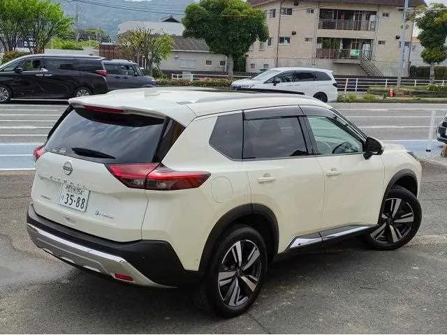 Nissan X-Trail 2026 — миниатюра 4