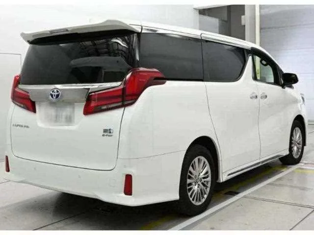 Toyota Alphard Hybrid 2023 — миниатюра 5