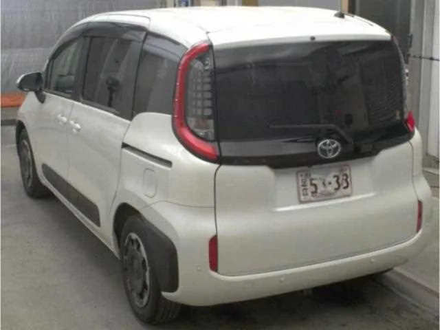 Toyota Sienta 2023 — миниатюра 5