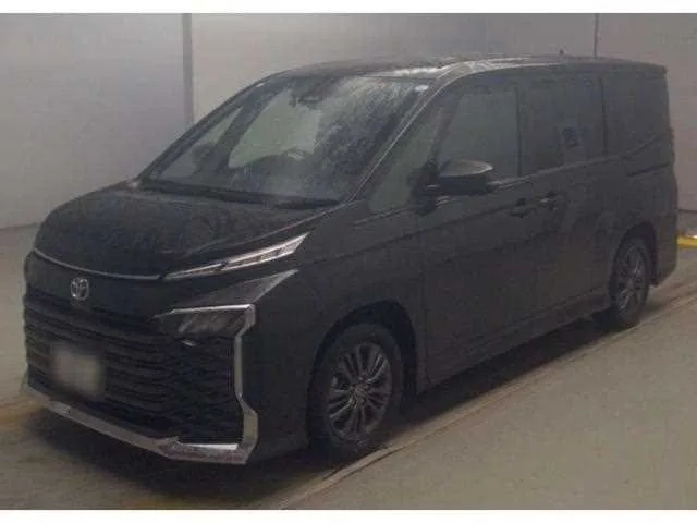 Toyota VOXY 2022 — миниатюра 2