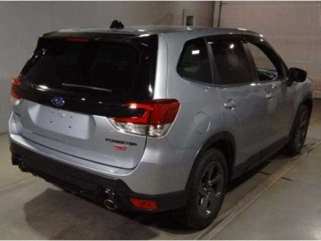 Subaru Forester 2022 — миниатюра 5