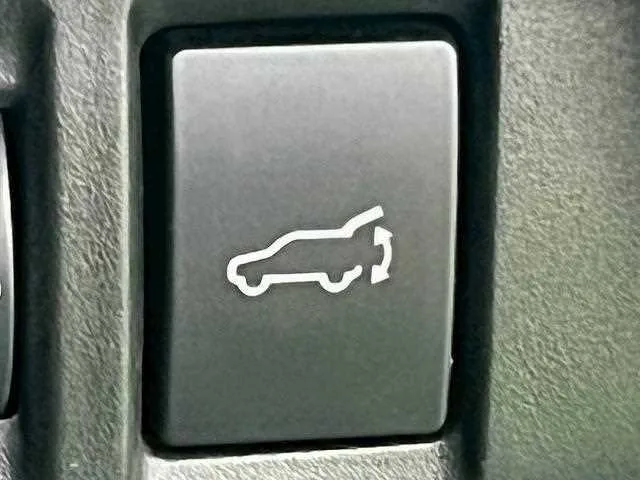 Subaru Outback Limited EX 2023 — миниатюра 5