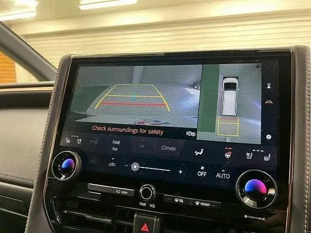 Toyota Alphard Hybrid Z 2023 — миниатюра 2