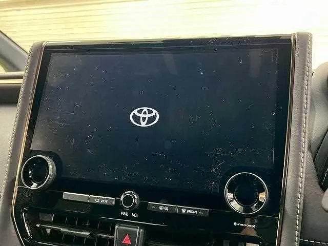 Toyota Alphard Hybrid Z 2023 — миниатюра 4