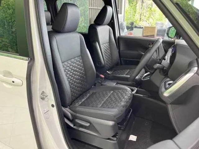 Toyota Voxy 2025 — миниатюра 5