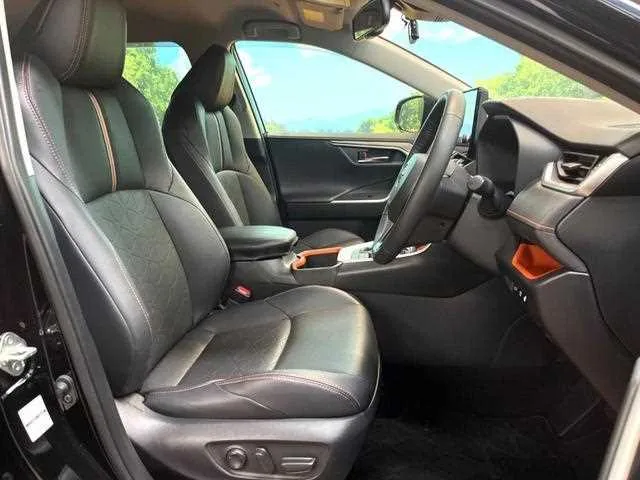 Toyota RAV4 2024 — миниатюра 5