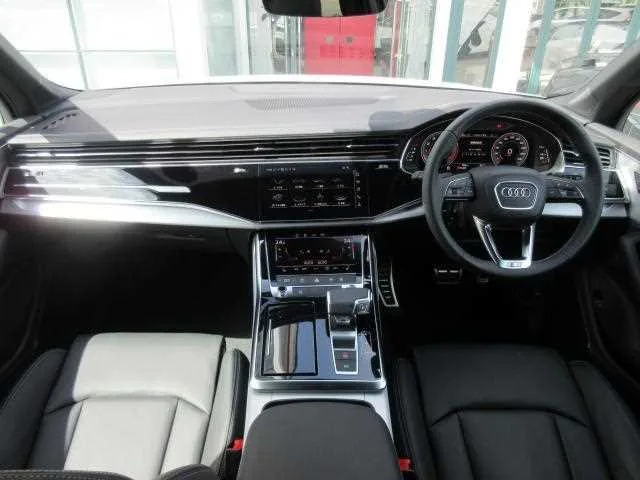 Audi Q7 2025 — миниатюра 3