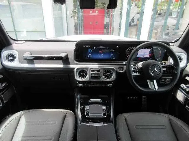 Mercedes-Benz G-Class 2025 — миниатюра 3