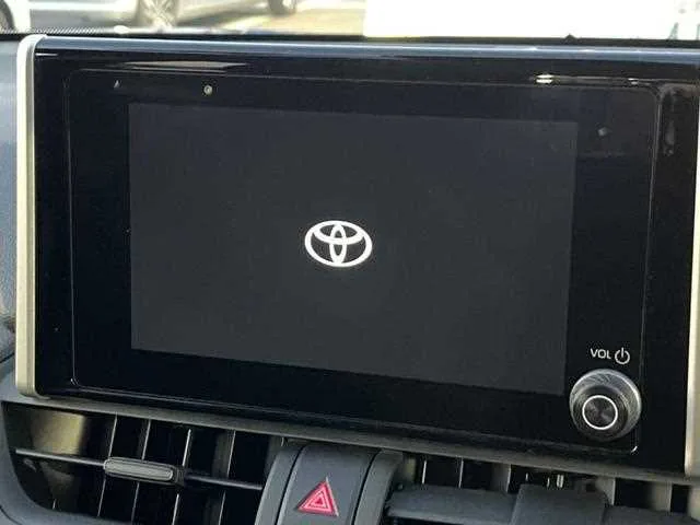 Toyota RAV4 2023 — миниатюра 4