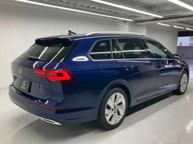 Volkswagen Golf Variant 2024 — миниатюра 5