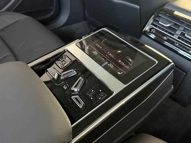Audi A8 2023 — миниатюра 3