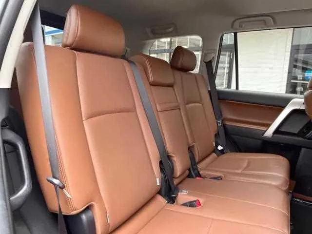 Toyota Land Cruiser Prado 2022 — миниатюра 3