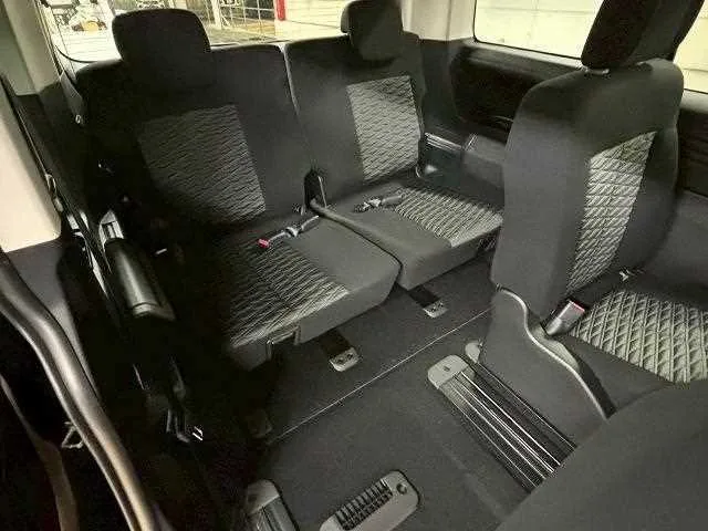 Mitsubishi Delica D:5 P 2025 — миниатюра 3