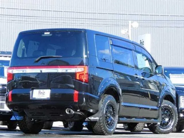 Mitsubishi Delica D:5 2023 — миниатюра 5