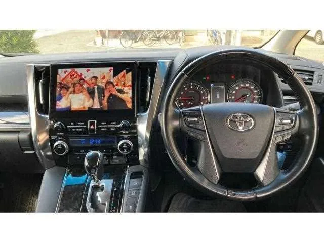 Toyota Alphard G 2022 — миниатюра 3