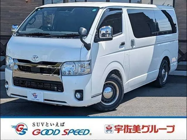 Toyota Hiace Van 2022 — фото 1, купить с доставкой в Москву