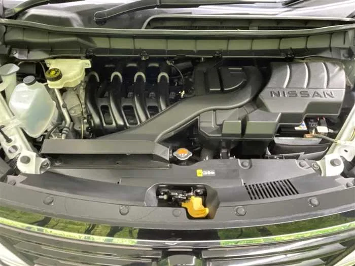 Nissan Serena 2023 — миниатюра 2