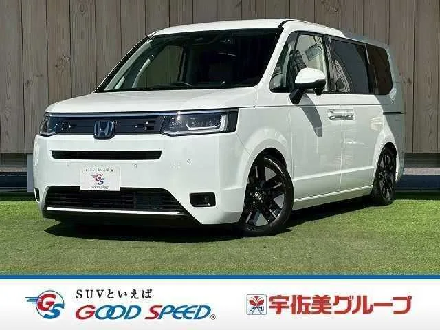 Honda Step WGN 2023 — фото 1, купить с доставкой в Москву