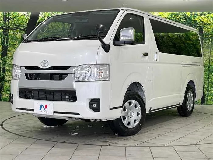 Toyota Hiace Van 2026 — фото 1, купить с доставкой в Москву