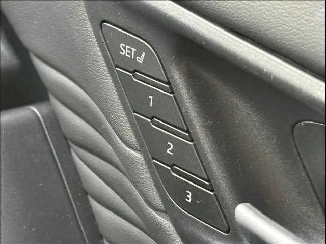 Toyota Alphard Hybrid Z 2023 — миниатюра 5