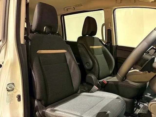 Nissan Serena 2023 — миниатюра 3