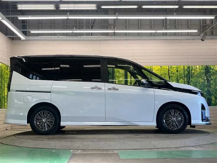 Nissan Serena 2024 — миниатюра 5