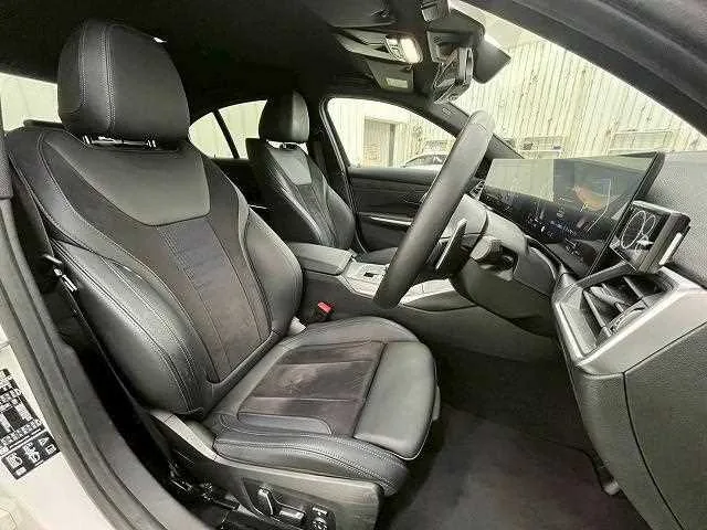 BMW 3 Series 2024 — миниатюра 3