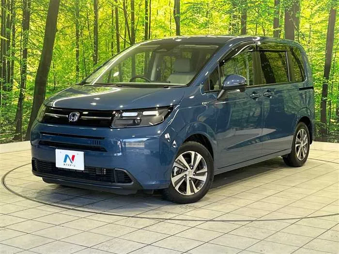 Honda Freed 2024 — фото 1, купить с доставкой в Москву