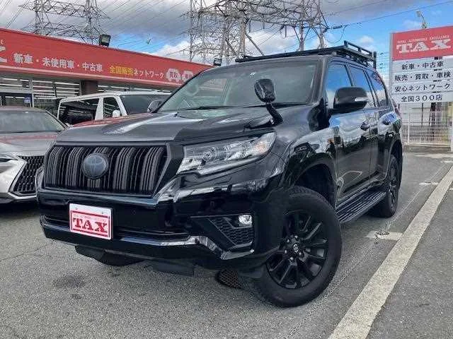 Toyota Land Cruiser Prado 2023 — фото 1, купить с доставкой в Москву