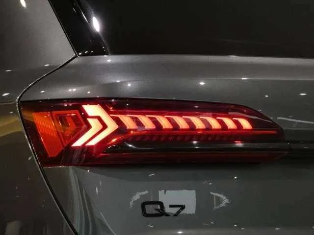 Audi Q7 2022 — миниатюра 4