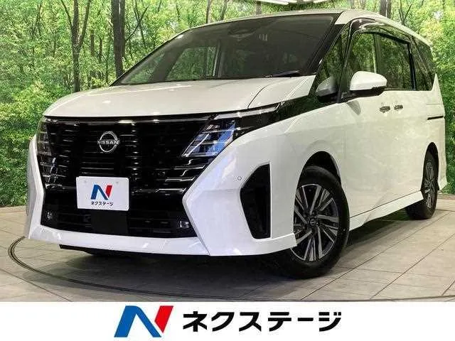 Nissan Serena 2025 — фото 1, купить с доставкой в Москву