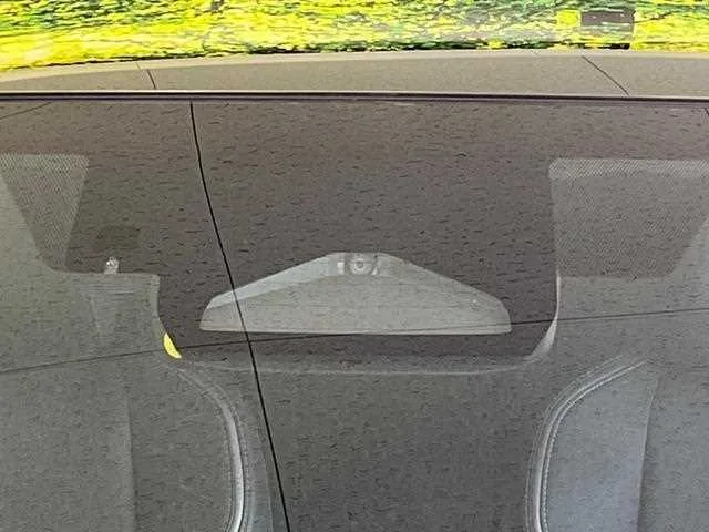 Toyota Prius 2023 — миниатюра 4