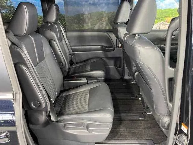 Toyota Noah 2023 — миниатюра 3