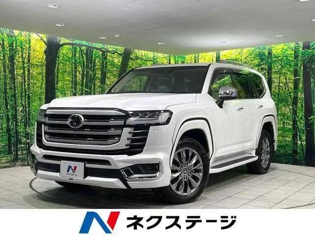Toyota Land Cruiser 2024 — фото 1, купить с доставкой в Москву