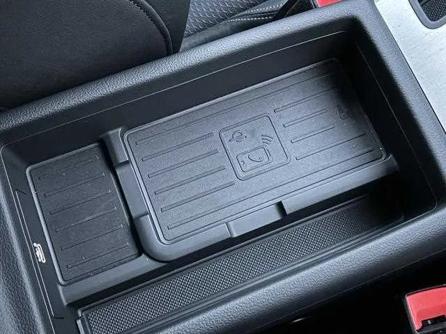 Audi A4 2023 — миниатюра 5