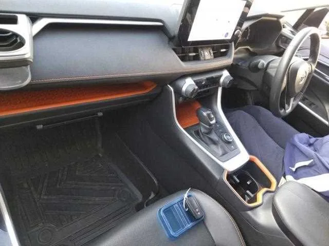 Toyota RAV4 2024 — миниатюра 3