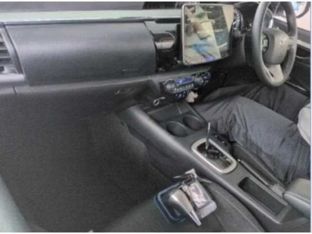 Toyota Hilux Z 2022 — миниатюра 3