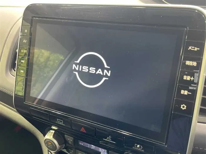 Nissan Serena 2022 — миниатюра 5