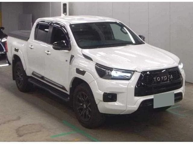 Toyota Hilux 2023 — фото 1, купить с доставкой в Москву