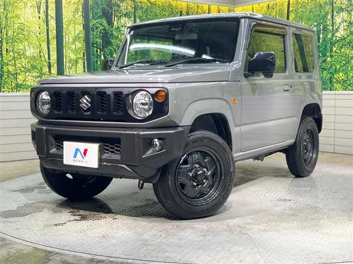Suzuki Jimny 2023 — фото 1, купить с доставкой в Москву