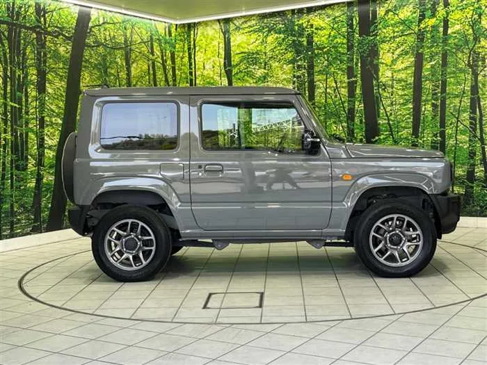 Suzuki Jimny 2023 — миниатюра 5