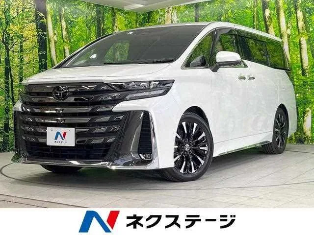 Toyota Vellfire 2024 — фото 1, купить с доставкой в Москву